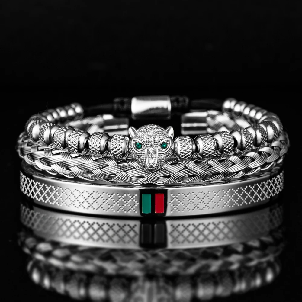 Bracelet Fait Main avec Tressage et Tête de Léopard Pavée de CZ, en Émail Vert et Rouge