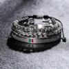 Bracelet Fait Main avec Tressage et Tête de Léopard Pavée de CZ, en Émail Vert et Rouge