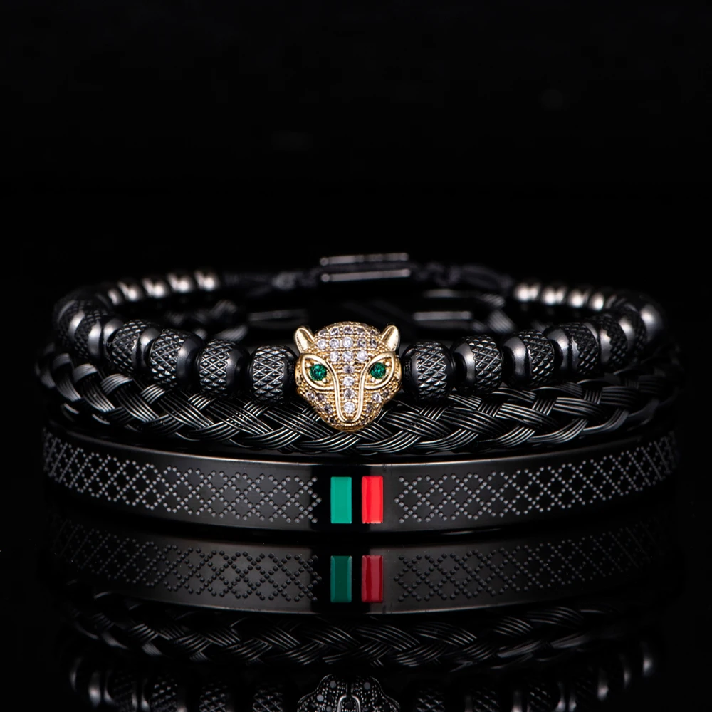 Bracelet Fait Main avec Tressage et Tête de Léopard Pavée de CZ, en Émail Vert et Rouge