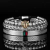 Bracelet Fait Main avec Tressage et Tête de Léopard Pavée de CZ, en Émail Vert et Rouge
