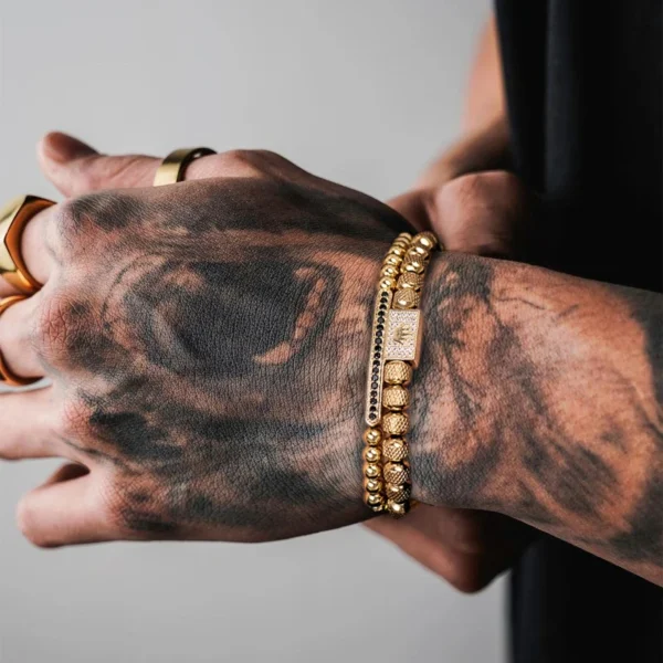 H39804e3957f64386b5af15fdeb89a549F-5.webp 2pcs/set Charm Bracelet Men Stainless Steel Bracelet Beads Gold Color Bracelet For Men Cz Zircon Crown Bracelet