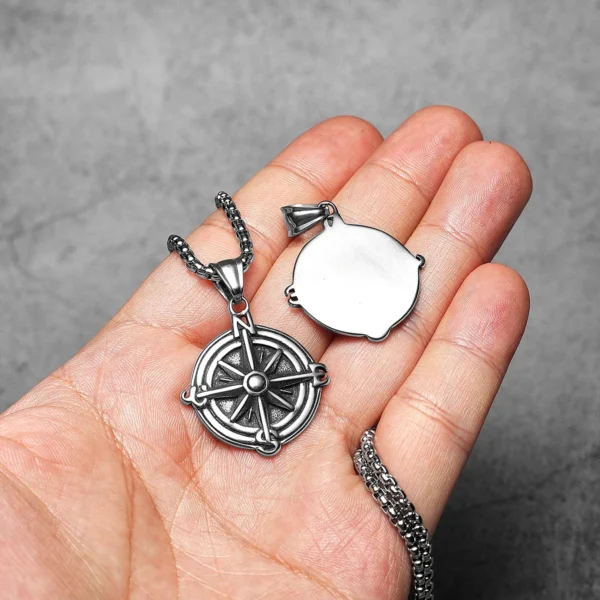 S36d6ccbe732d42c3a55f8085b84ba78di.webp Simple Compass Amulets Men Necklaces Stainless Steel Pendant Chain Women Fashion Jewelry Punk New In Accessories Gifts Wholesale
